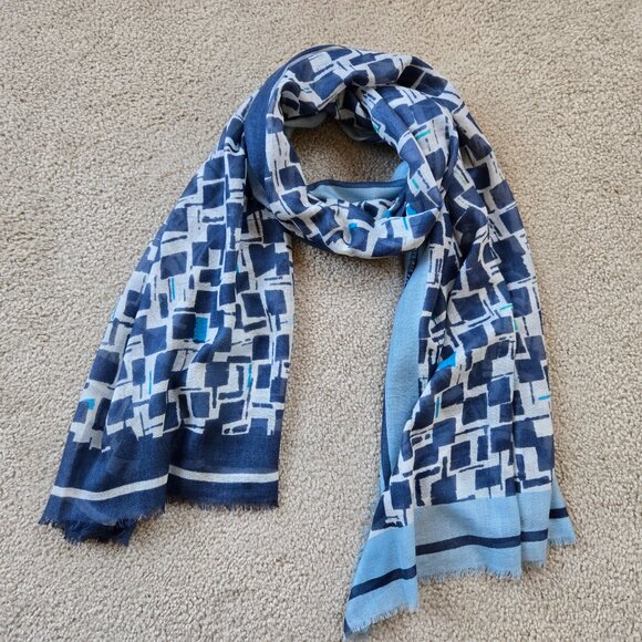 Kinross Silk Cashmere Scarf Blue Squares - Picture 2 of 11